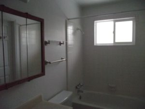 349 Main Grantsville Rental 1st floor bath