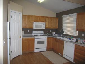 503 E 770 S Rental kitchen