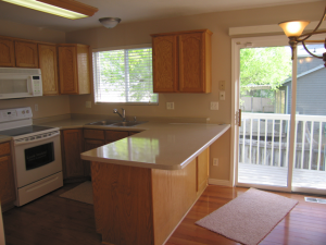 273 Country Club kitchen